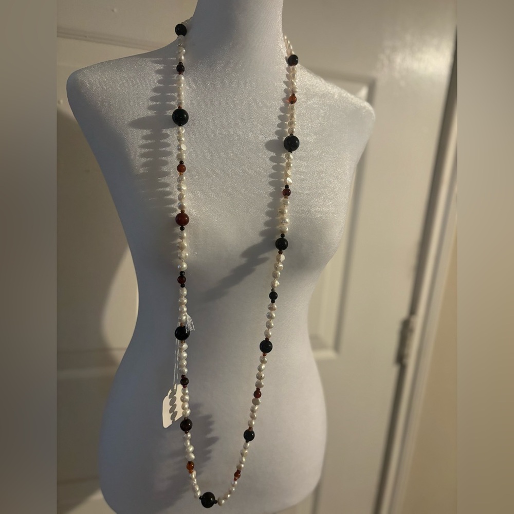 Pearl Onyx Carnelian Gemstone Necklace - Picture 3 of 8